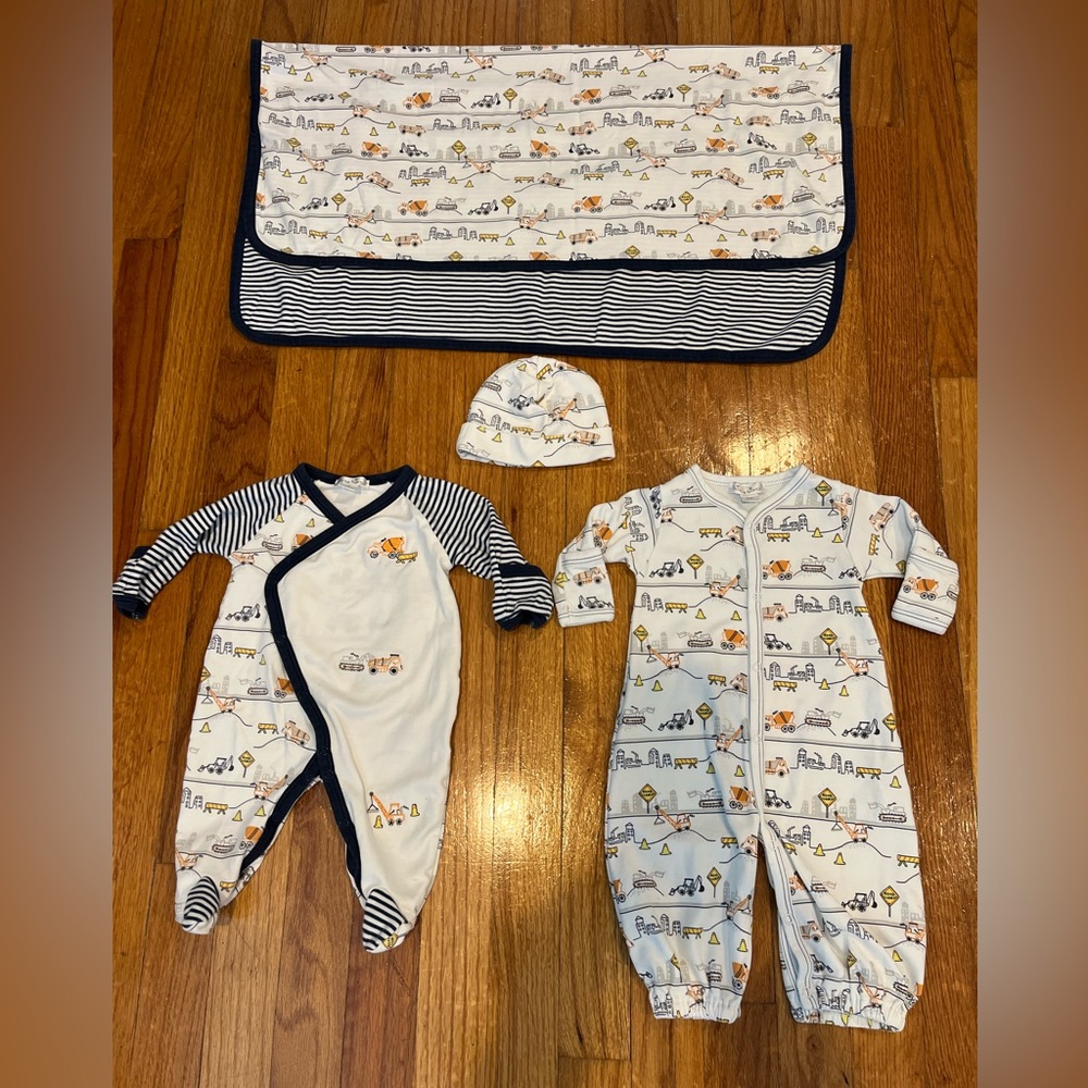 Kissy kissy newborn boys bundle